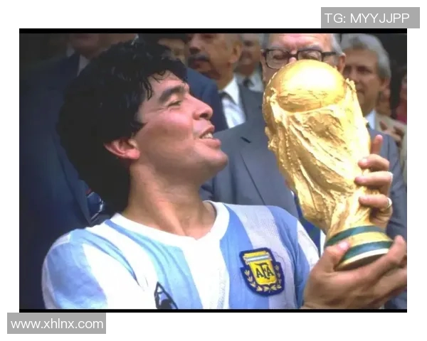 马拉多纳与切格瓦拉：逝去的足球传奇与革命英雄